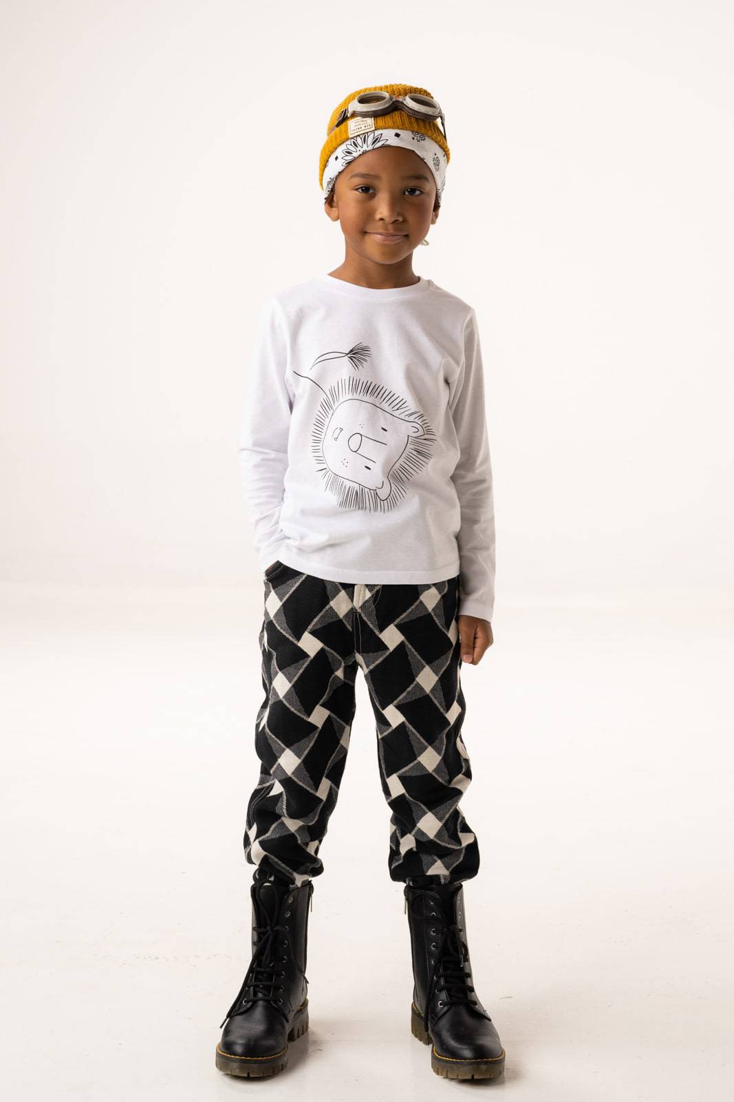 The Kandinsky Trousers - CooCootales