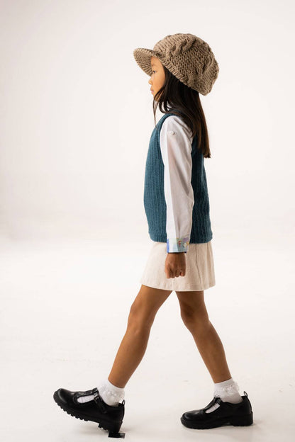 The Green Knitted Vest (girl) - CooCootales